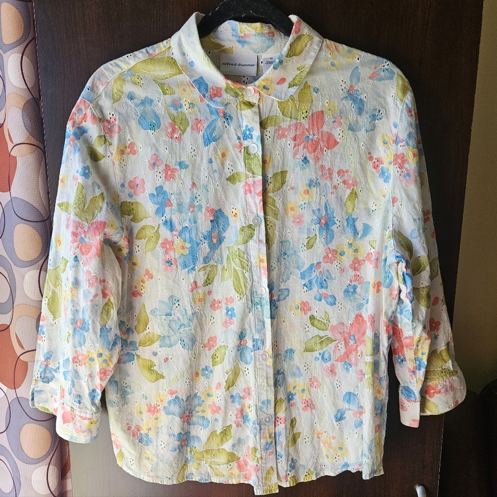 Alfred Dunner Pastel Floral Button-Up Blouse Size 14